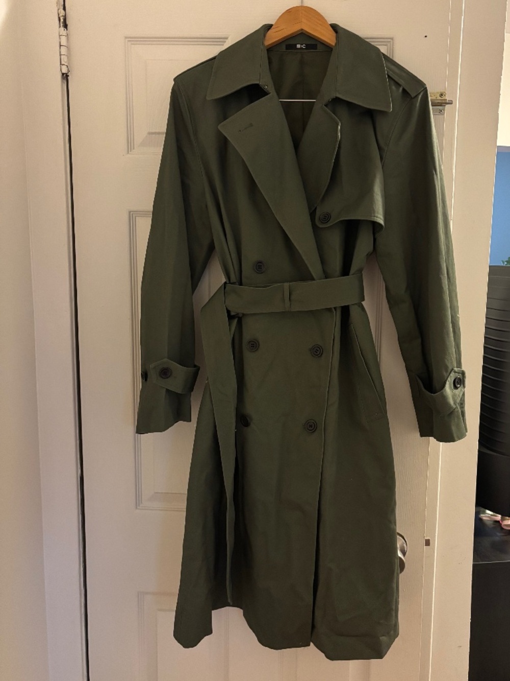 Uniqlo Green Utility Trench Coat - size L